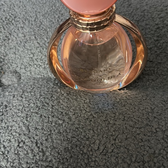 Bulgari Rose Goldea - Pink and Gold Luxury - Picture 3 of 4